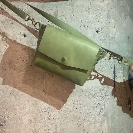 Crea tu banano de cuero junto a Ns Leather 
