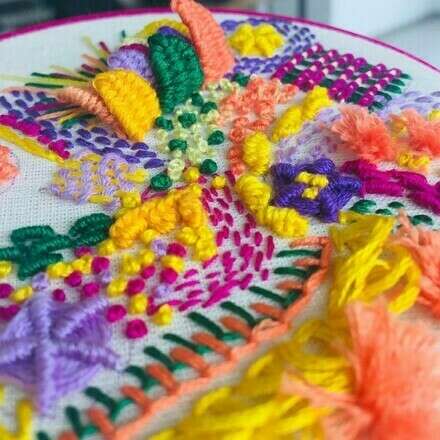 Bordado contemporáneo junto a @eunidiazembroidery y Cordelia 