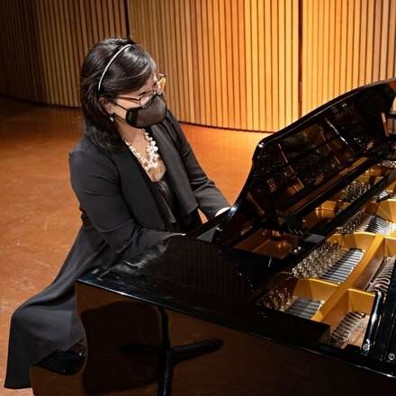 [C.C. La Reina] Concierto 23: Debussy y Chopin